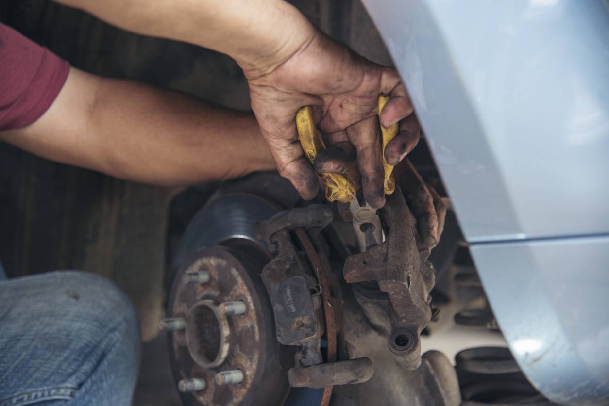 The 10 Best Auto Parts Stores for 2026 | Free Buyers Guide